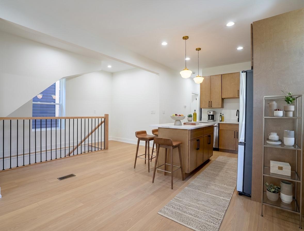 3608 W Wolfram Street