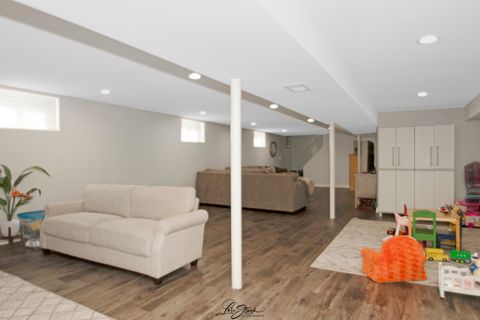Tiny photo for 11046 S Ewing Avenue, Chicago, IL 60617 (MLS # 12613802)
