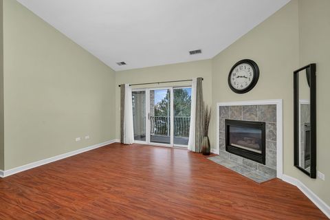 Tiny photo for 6331 Pine Ridge Court #3D, Tinley Park, IL 60477 (MLS # 12597015)