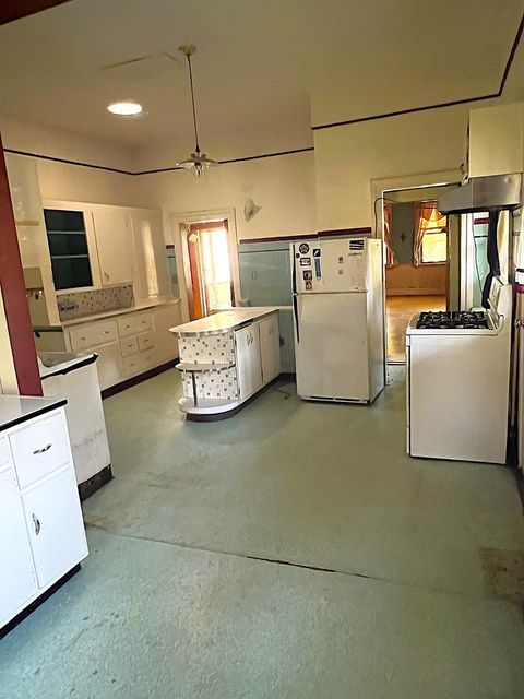 Tiny photo for Elgin, IL 60120 (MLS # 12631081)