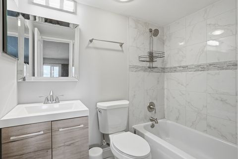 Tiny photo for 6443 Clarendon Hills Road #402, Willowbrook, IL 60527 (MLS # 12593007)