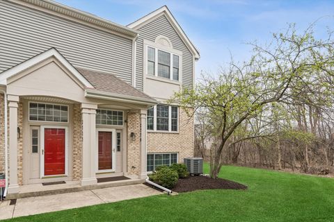 Photo of 2779 Woodmere Drive #2779, Darien, IL 60561 (MLS # 12604416)