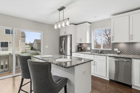 Tiny photo for 2779 Woodmere Drive #2779, Darien, IL 60561 (MLS # 12604416)