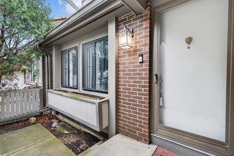 Tiny photo for 107 Chicory Court, Rolling Meadows, IL 60008 (MLS # 12567707)