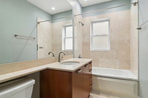 Tiny photo for 1336 W Estes Avenue #2N, Chicago, IL 60626 (MLS # 12767075)