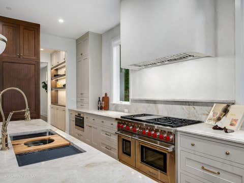 Tiny photo for 414 Laurel Avenue, Wilmette, IL 60091 (MLS # 12724828)