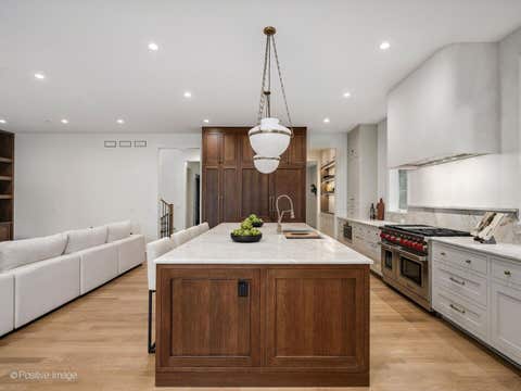 Tiny photo for 414 Laurel Avenue, Wilmette, IL 60091 (MLS # 12724828)