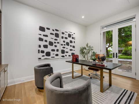 Tiny photo for 414 Laurel Avenue, Wilmette, IL 60091 (MLS # 12724828)