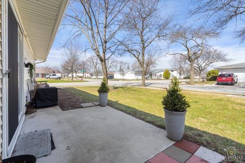 Tiny photo for 1135 Foxboro Court, Schaumburg, IL 60193 (MLS # 12625690)