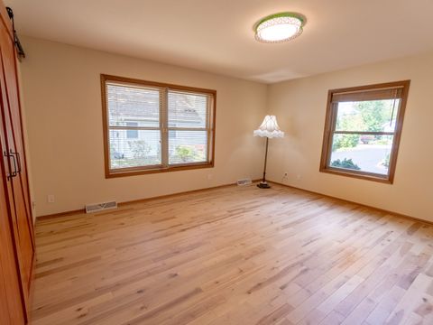 Tiny photo for 34386 N Lakeside Drive, Grayslake, IL 60030 (MLS # 12443289)