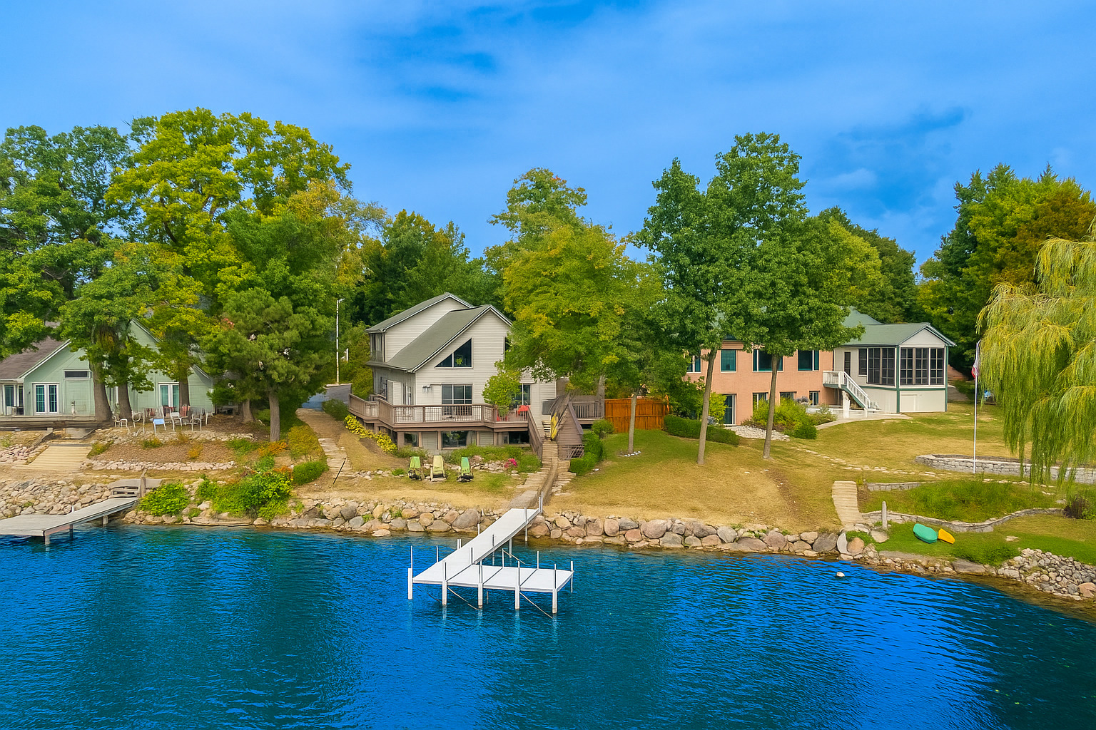 34386 N Lakeside Drive