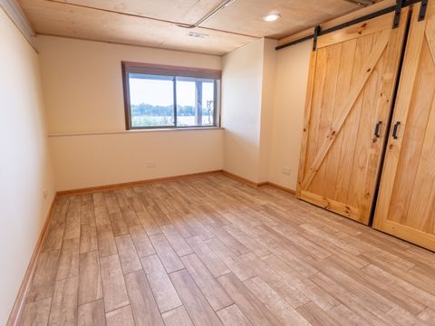 Tiny photo for 34386 N Lakeside Drive, Grayslake, IL 60030 (MLS # 12443289)
