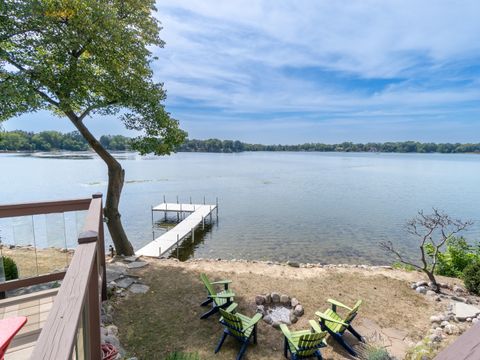 Tiny photo for 34386 N Lakeside Drive, Grayslake, IL 60030 (MLS # 12443289)
