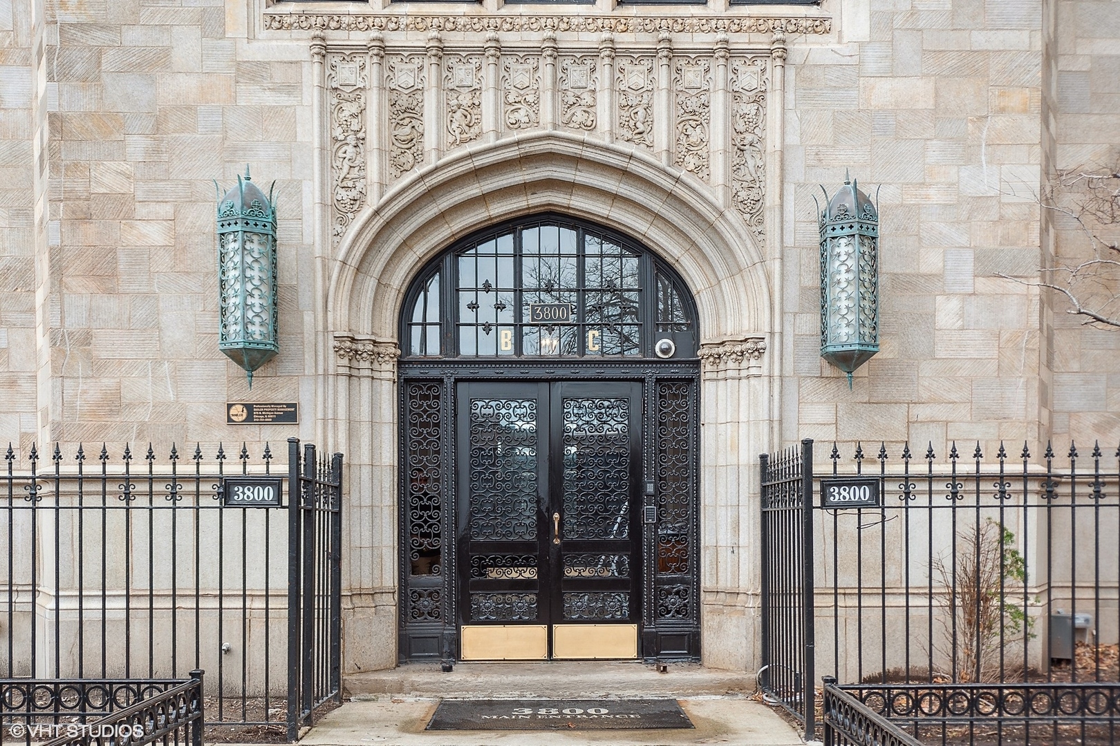 3800 N LAKE SHORE Drive 12A