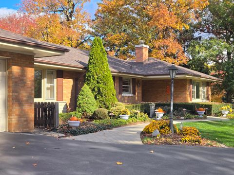 Tiny photo for 23W134 Mulberry Lane, Glen Ellyn, IL 60137 (MLS # 12508357)