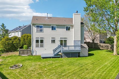 Tiny photo for 254 W Holly Court, Round Lake, IL 60073 (MLS # 12665714)