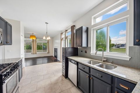 Tiny photo for 254 W Holly Court, Round Lake, IL 60073 (MLS # 12665714)