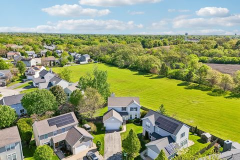 Tiny photo for 254 W Holly Court, Round Lake, IL 60073 (MLS # 12665714)
