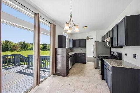 Tiny photo for 254 W Holly Court, Round Lake, IL 60073 (MLS # 12665714)