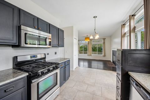 Tiny photo for 254 W Holly Court, Round Lake, IL 60073 (MLS # 12665714)