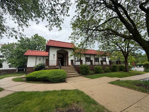 Tiny photo for 350 Plum Creek Drive #308, Wheeling, IL 60090 (MLS # 12654993)