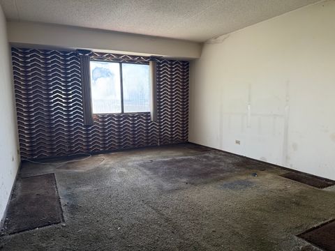 Tiny photo for 350 Plum Creek Drive #308, Wheeling, IL 60090 (MLS # 12654993)
