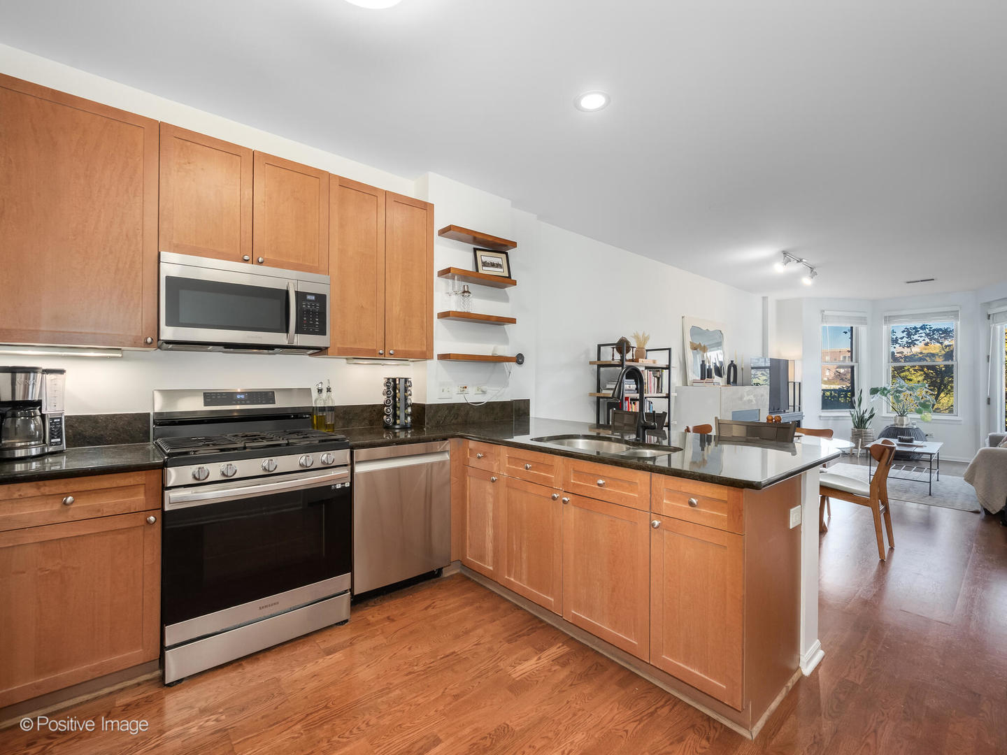 520 N Halsted Street 214