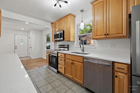 Tiny photo for 1419 RONCEVALLES Avenue, Rockford, IL 61107 (MLS # 12488935)