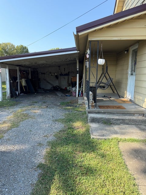 Tiny photo for 702 Penina Street, Pinckneyville, IL 62274 (MLS # 12759942)