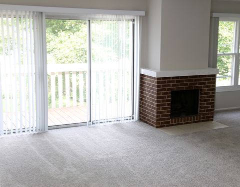 Tiny photo for 240 Southwick Court #240, Vernon Hills, IL 60061 (MLS # 12471041)