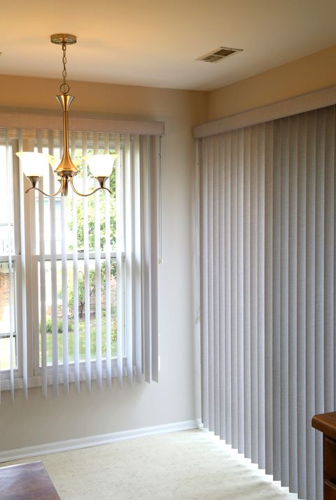 Tiny photo for 240 Southwick Court #240, Vernon Hills, IL 60061 (MLS # 12471041)