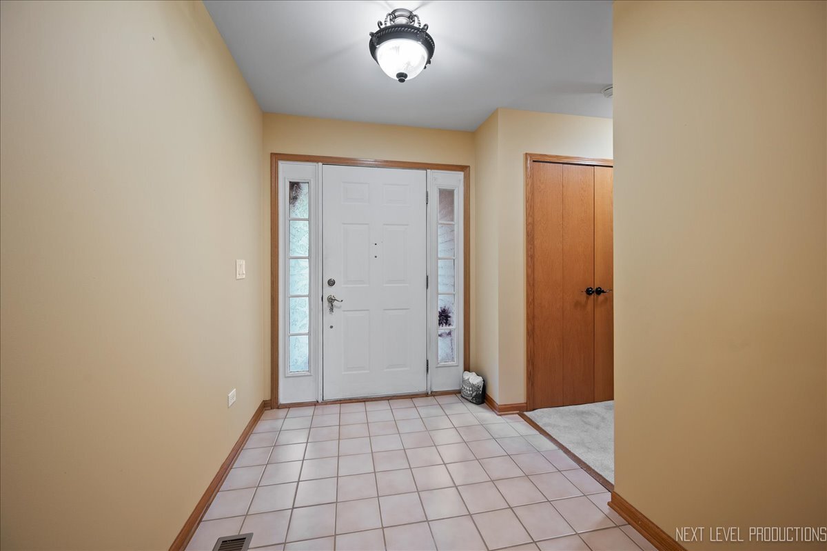 513 Coventry Court