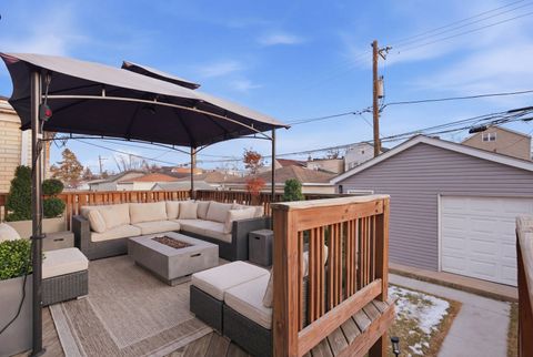 Tiny photo for 5539 W Drummond Place, Chicago, IL 60639 (MLS # 12593499)