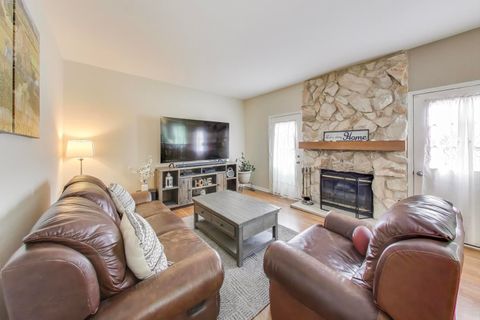 Tiny photo for 503 Edinburgh Lane, West Dundee, IL 60118 (MLS # 12479986)