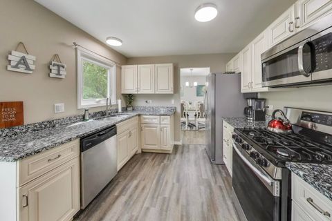 Tiny photo for 503 Edinburgh Lane, West Dundee, IL 60118 (MLS # 12479986)