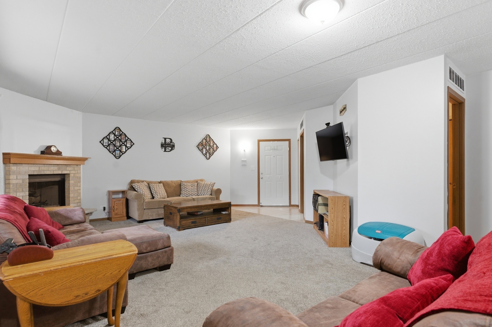 2611 Essington Road 2611