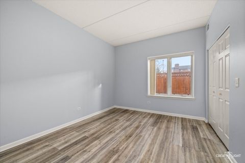 Tiny photo for 845 E 22nd Street #B-115, Lombard, IL 60148 (MLS # 12533241)