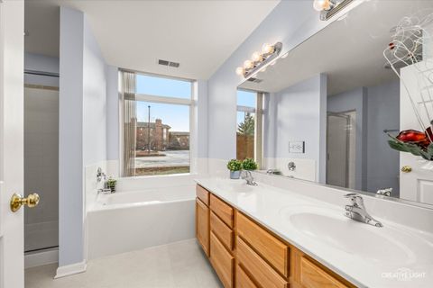 Tiny photo for 845 E 22nd Street #B-115, Lombard, IL 60148 (MLS # 12533241)