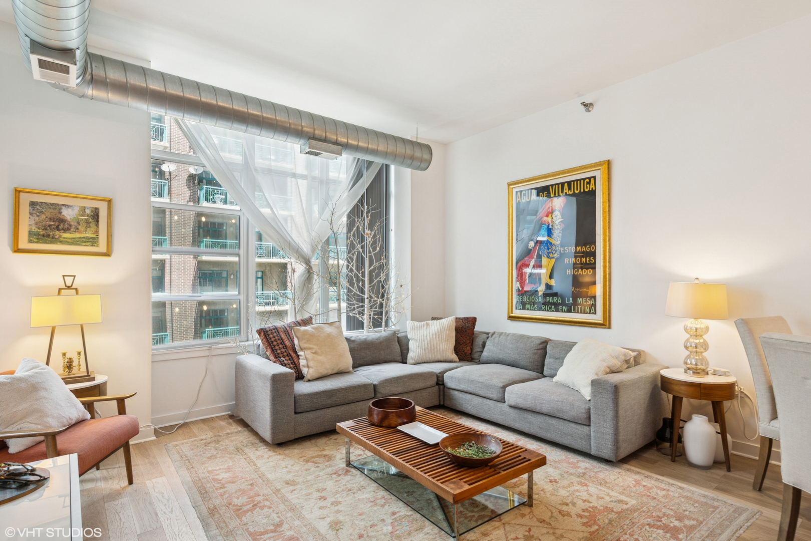 901 W Madison Street 415