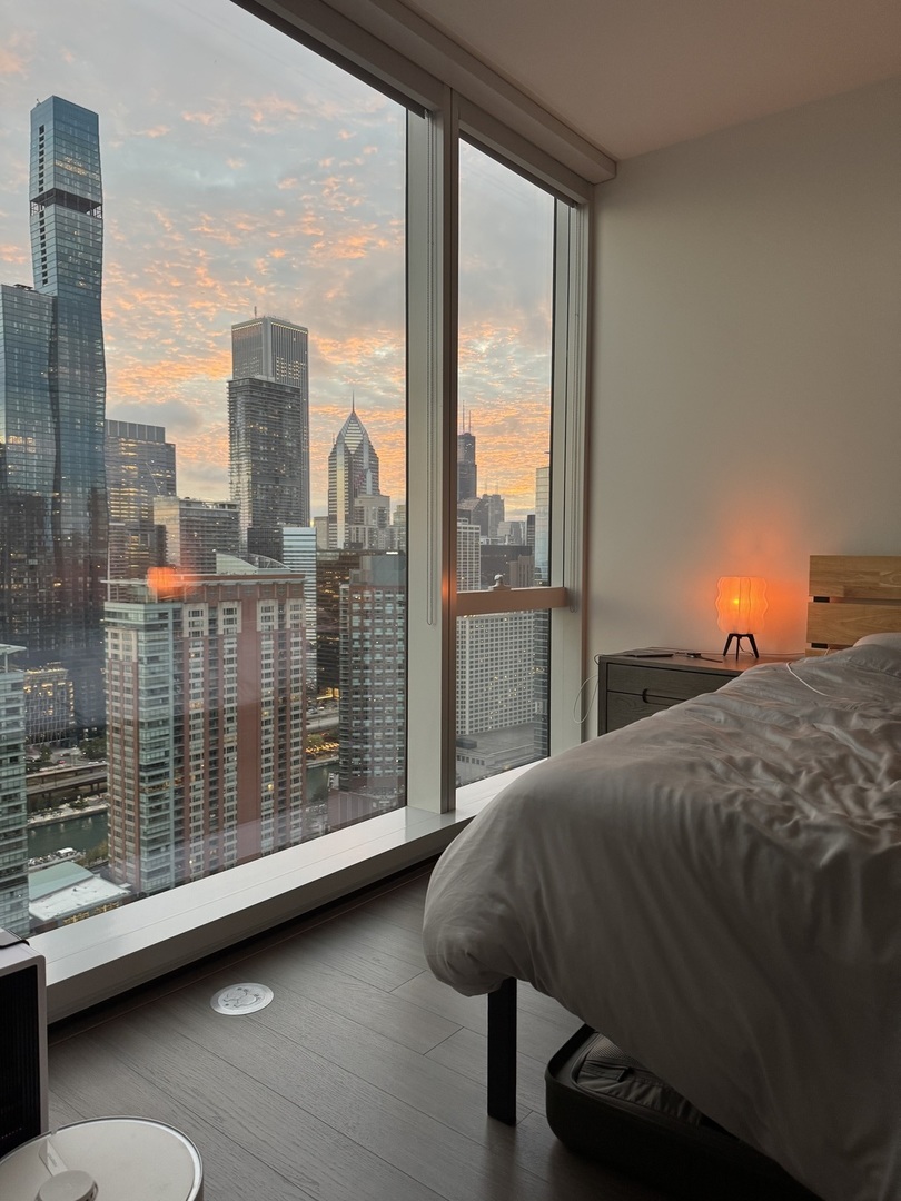 500 N Lake Shore Drive 4004