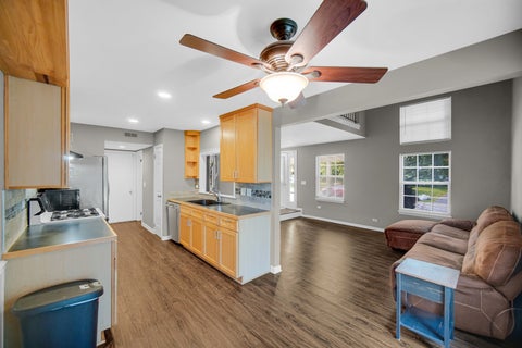 Tiny photo for 666 Sundance Drive, Bolingbrook, IL 60440 (MLS # 12706333)