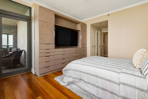 Tiny photo for 600 N Lake Shore Drive #3605, Chicago, IL 60611 (MLS # 12469261)