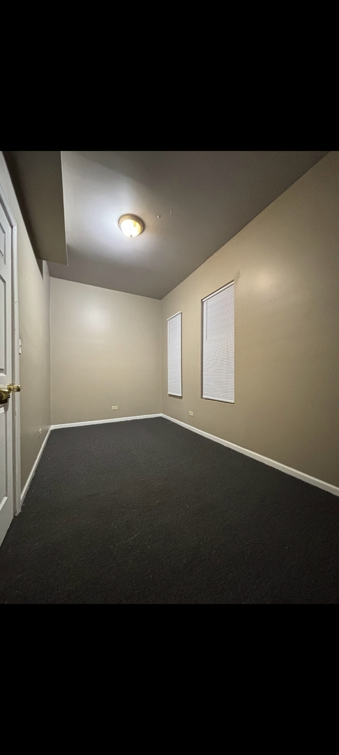 8436 S Exchange Avenue, Chicago, IL, 60617 4 8436 S Exchange Avenue