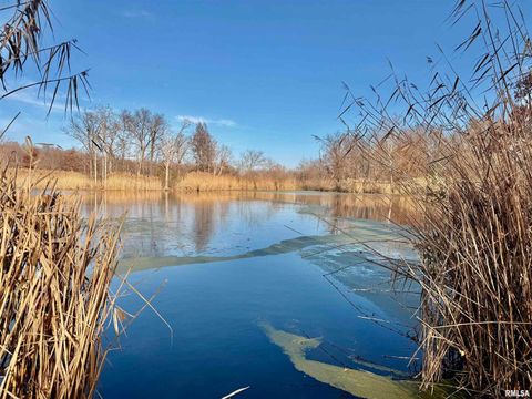 Tiny photo for 421 Jeff Road, Centralia, IL 62801 (MLS # EB460714)