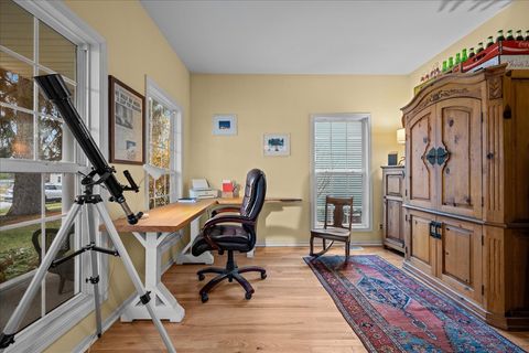 Tiny photo for 710 N Van Buren Street, Batavia, IL 60510 (MLS # 12521576)