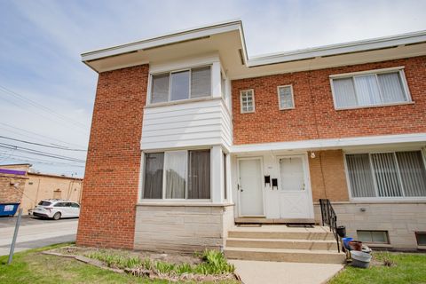 4852 Carol Street D Skokie IL 60077