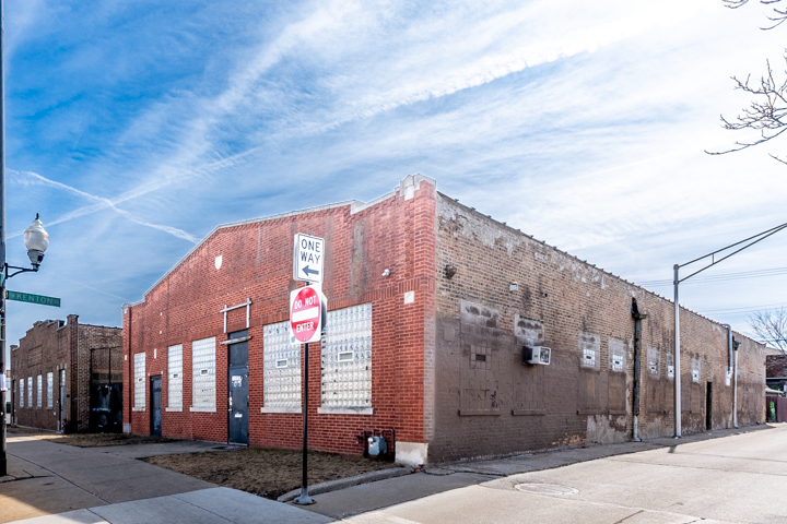 4557 W Diversey Avenue