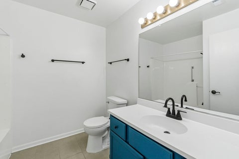 Tiny photo for 1820 W Highland Avenue #D, Elgin, IL 60123 (MLS # 12769255)