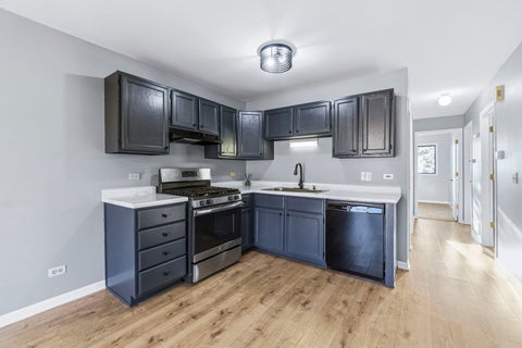 Tiny photo for 1820 W Highland Avenue #D, Elgin, IL 60123 (MLS # 12769255)