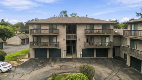 Photo of 1820 W Highland Avenue #D, Elgin, IL 60123 (MLS # 12769255)
